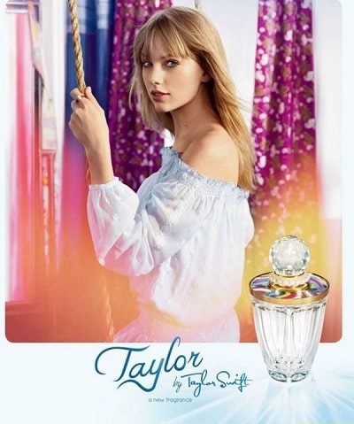 A picture of Taylor by Taylor Swift Made of Starlight perfume's pamphlet.